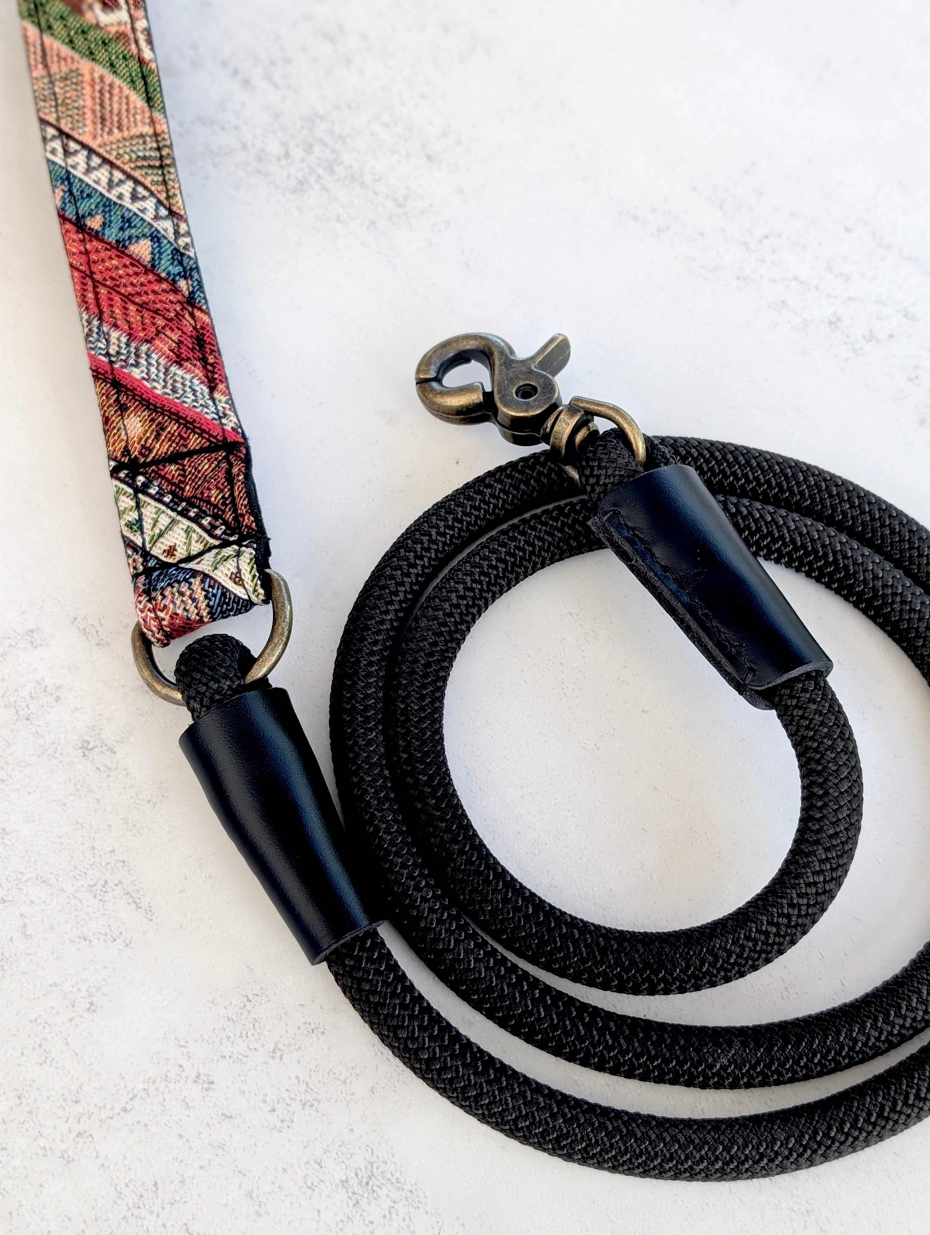 Hybrid Boho Black Rope Lead